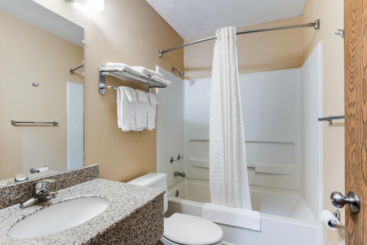 Econo Lodge Painted Post - Corning Εξωτερικό φωτογραφία