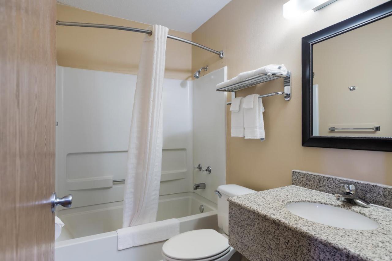 Econo Lodge Painted Post - Corning Εξωτερικό φωτογραφία